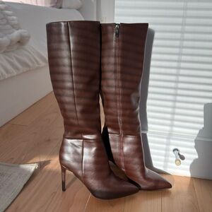 Brown Knee-High Leather Boots
